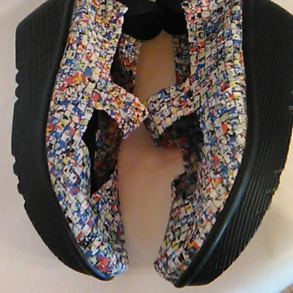 NEW Athletic Platform Slip-ons